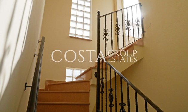 Herverkoop - Villa -
Torrevieja - El Chaparral