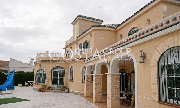 Herverkoop - Villa -
Torrevieja - El Chaparral