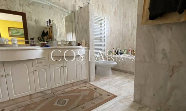 Revente - Villa -
Torrevieja