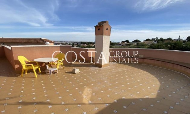 Revente - Villa -
Torrevieja