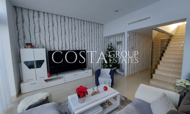 Resale - Villa -
Rojales - Ciudad Quesada