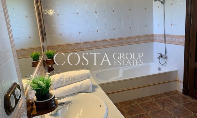 Herverkoop - Villa -
Rojales - Ciudad Quesada