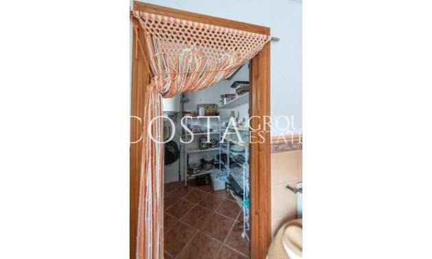 Resale - Villa -
Guardamar del Segura