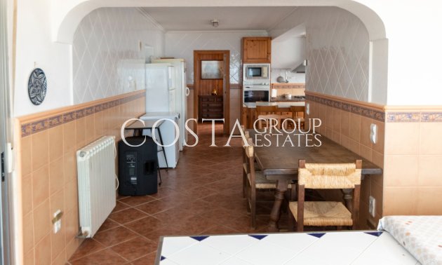 Resale - Villa -
Guardamar del Segura