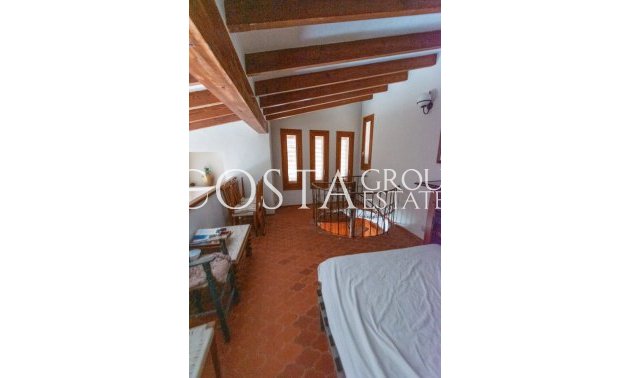 Resale - Villa -
Guardamar del Segura