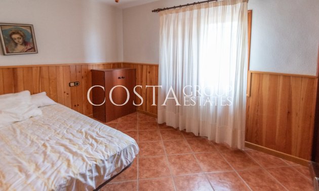 Resale - Villa -
Guardamar del Segura