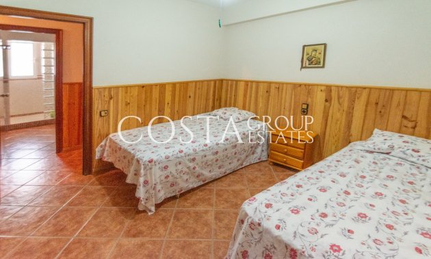 Resale - Villa -
Guardamar del Segura