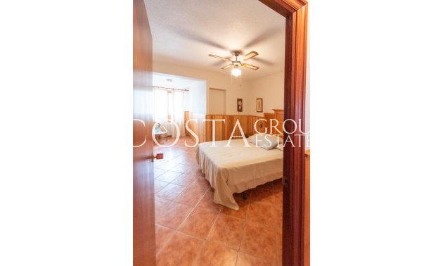 Resale - Villa -
Guardamar del Segura