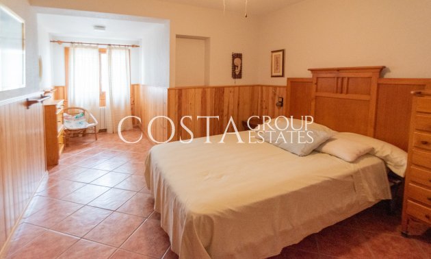 Resale - Villa -
Guardamar del Segura