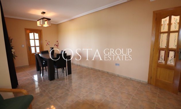 Resale - Villa -
Algorfa