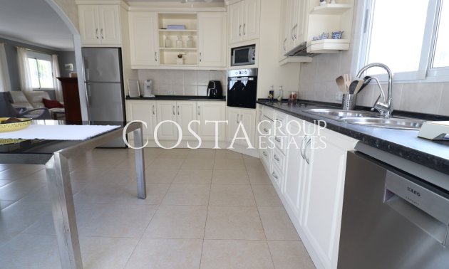 Resale - Villa -
Algorfa - Lomas de La Juliana