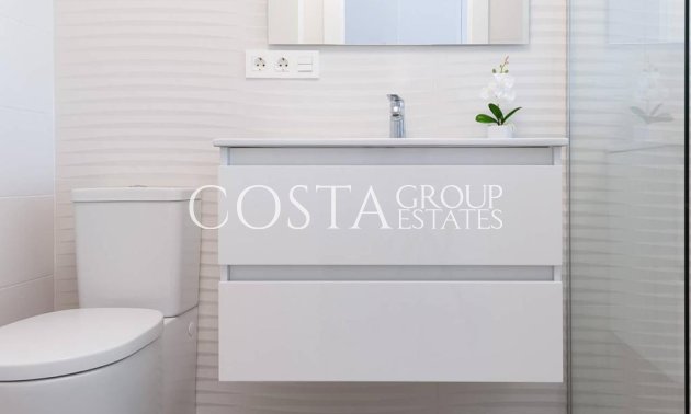 Odsprzedaż - Willa -
Benijofar