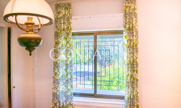 Resale - Villa -
Orihuela Costa - Cabo Roig