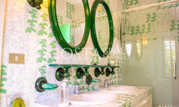 Resale - Villa -
Orihuela Costa - Cabo Roig