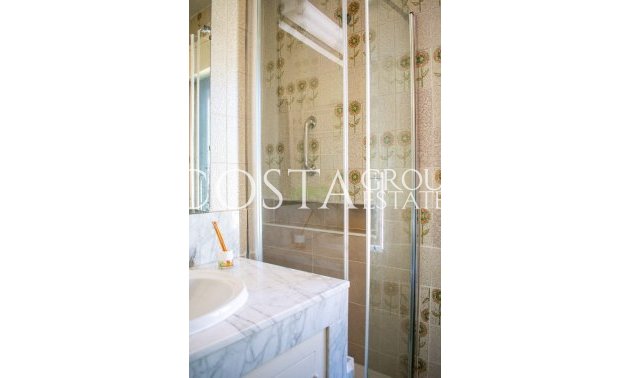 Resale - Villa -
Orihuela Costa - Cabo Roig