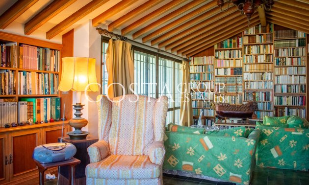 Resale - Villa -
Orihuela Costa - Cabo Roig