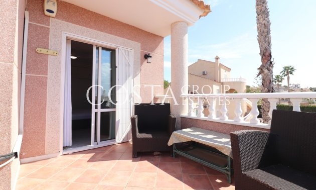 Odsprzedaż - Willa -
Algorfa - Lomas de La Juliana