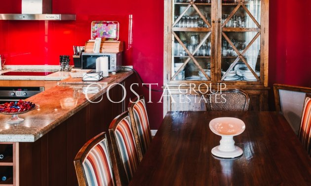 Wiederverkauf - Villa -
Catral