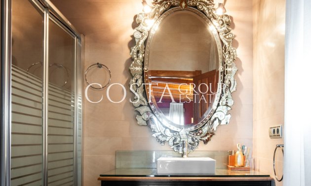 Wiederverkauf - Villa -
Catral