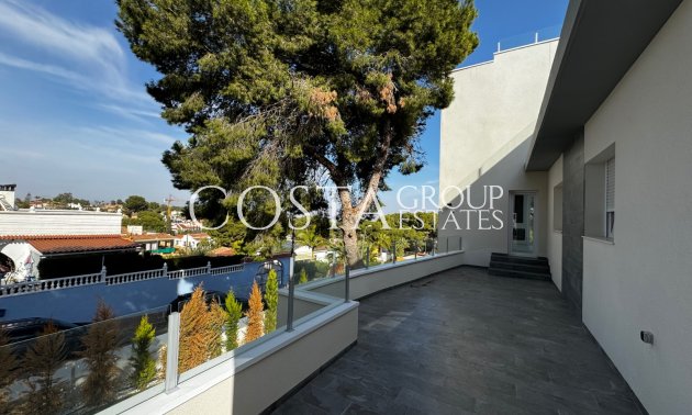 Odsprzedaż - Willa -
Torrevieja - Los Balcones