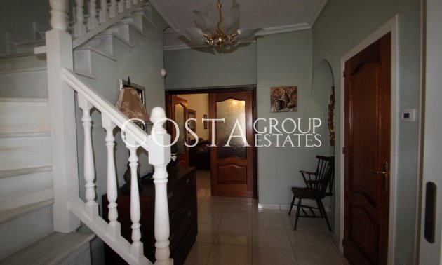 Wiederverkauf - Villa -
Torrevieja - Punta Prima