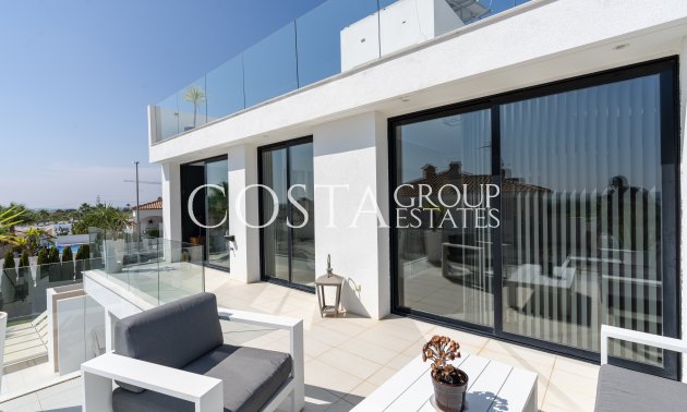 Herverkoop - Villa -
San Fulgencio - La Marina