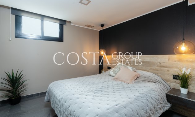 Herverkoop - Villa -
San Fulgencio - La Marina