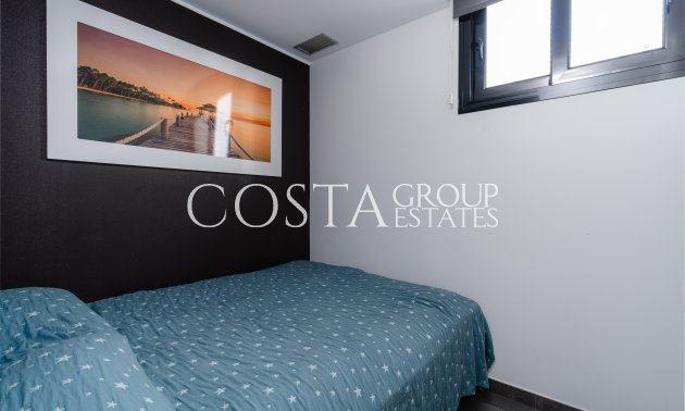 Herverkoop - Villa -
San Fulgencio - La Marina