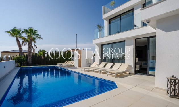 Herverkoop - Villa -
San Fulgencio - La Marina