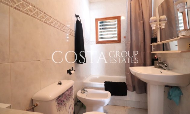 Herverkoop - Huis -
Benijofar