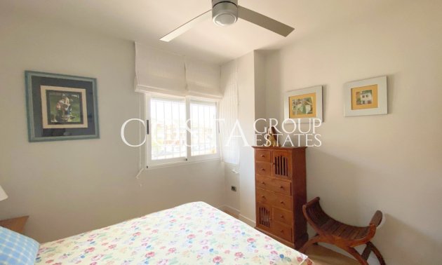 Wiederverkauf - Villa -
Los Alcazares