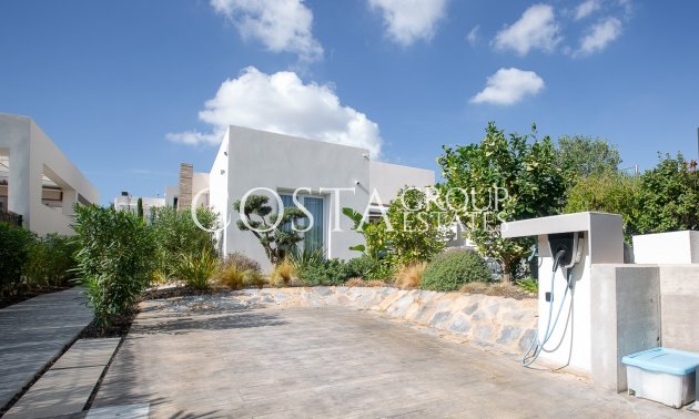 Resale - Villa -
Algorfa - La finca Golf