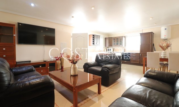 Odsprzedaż - Willa -
La Marina - La Escuera