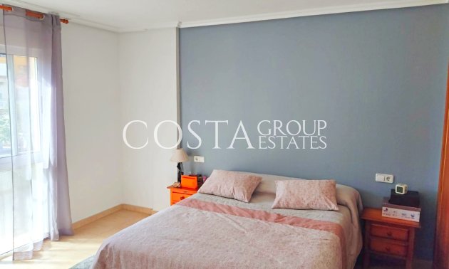 Odsprzedaż - Apartments -
Los Alcazares