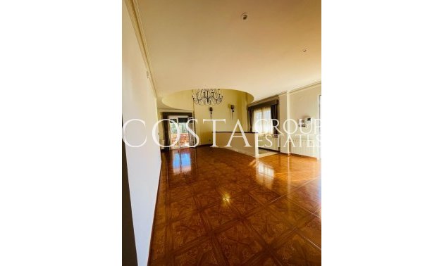 Revente - Villa -
Torrevieja - Los Balcones