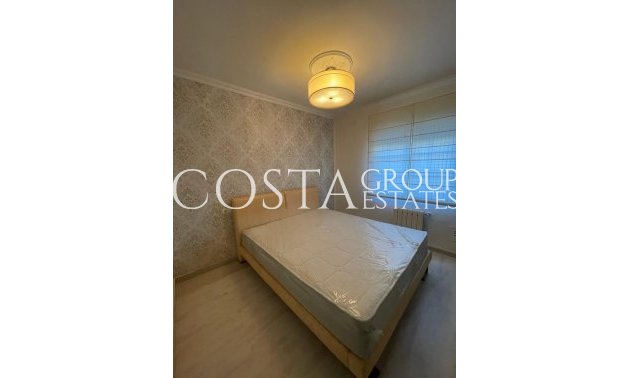 Revente - Villa -
Torrevieja - Los Balcones