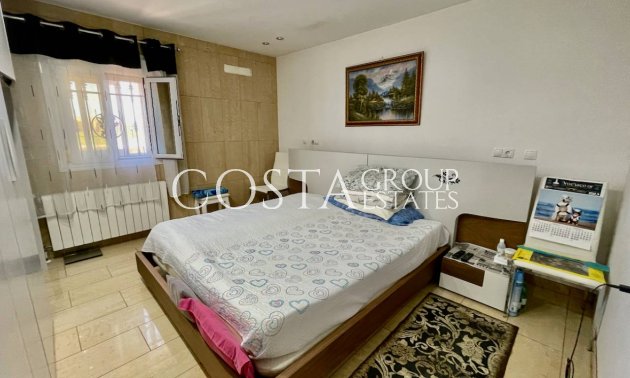 Herverkoop - Villa -
Guardamar del Segura