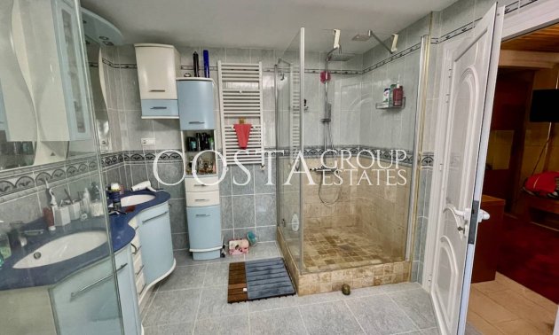 Herverkoop - Villa -
Guardamar del Segura