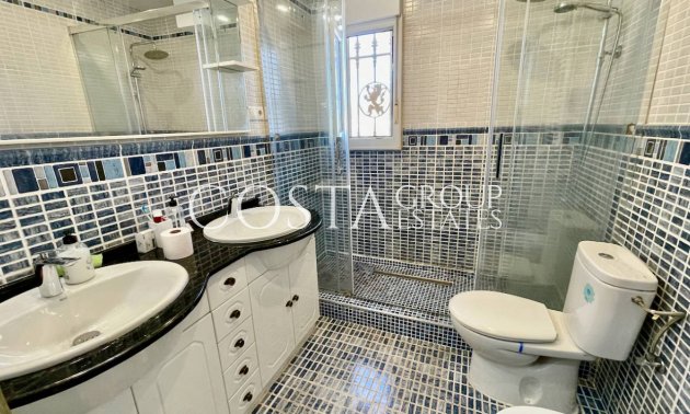 Herverkoop - Villa -
Guardamar del Segura