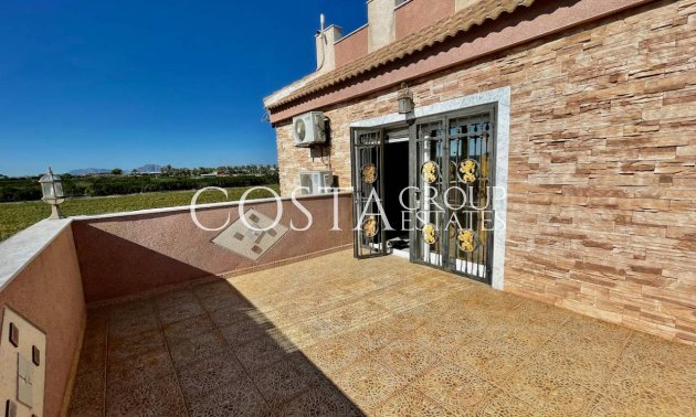 Herverkoop - Villa -
Guardamar del Segura