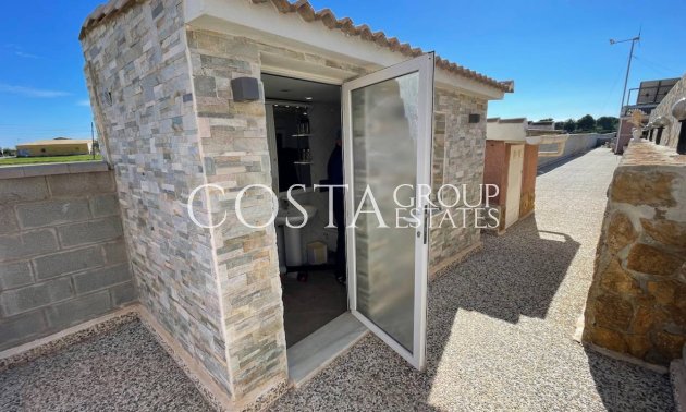 Herverkoop - Villa -
Guardamar del Segura