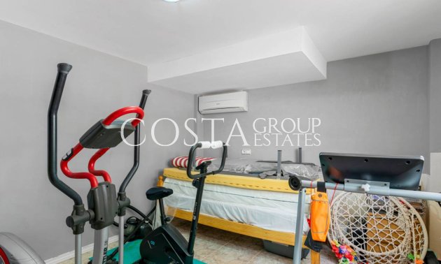 Resale - Villa -
Benijofar