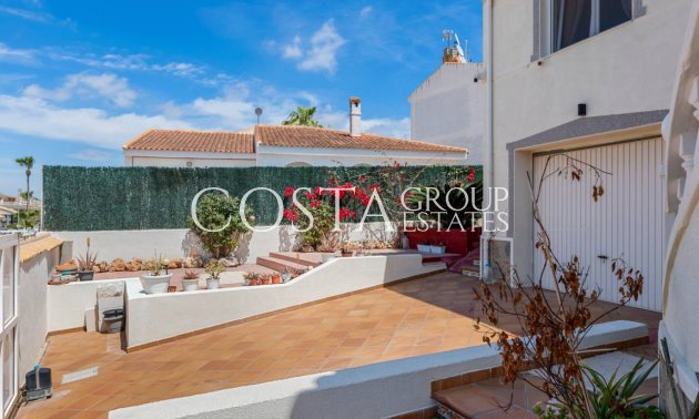 Resale - Villa -
Benijofar