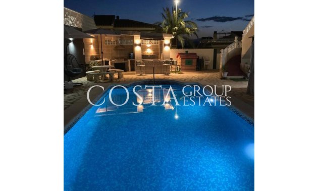 Resale - Villa -
Benijofar