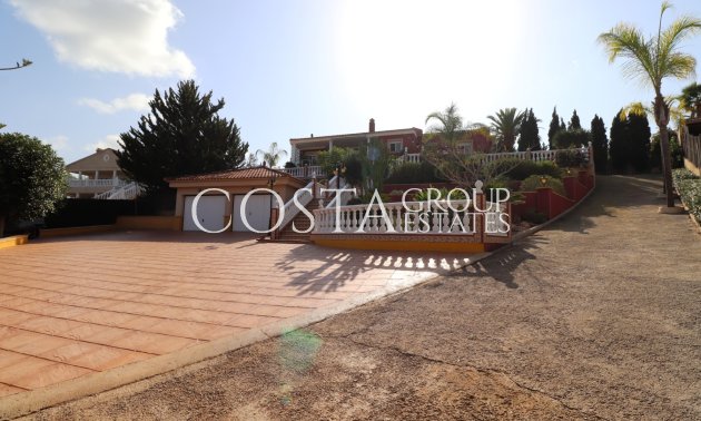 Resale - Villa -
Algorfa - Lomas de La Juliana