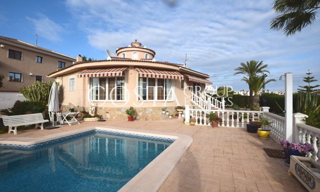 Revente - Villa -
Ciudad Quesada