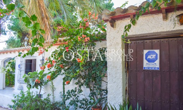 Herverkoop - Villa -
Orihuela Costa - Punta Prima