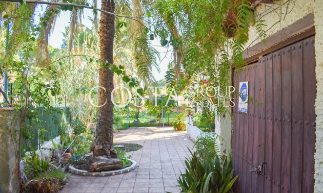 Herverkoop - Villa -
Orihuela Costa - Punta Prima