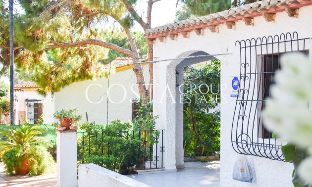 Herverkoop - Villa -
Orihuela Costa - Punta Prima