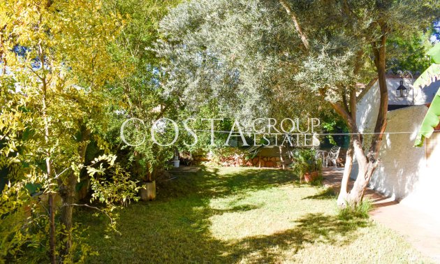 Herverkoop - Villa -
Orihuela Costa - Punta Prima